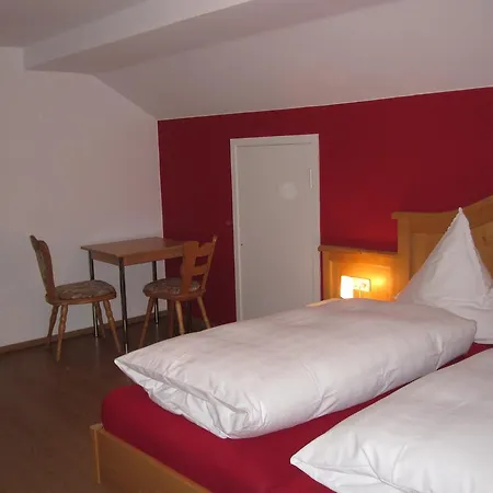 아파트 Gaestehaus Bach *