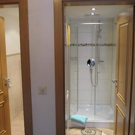Gaestehaus Bach Apartament *
